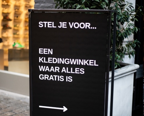gratis kleding THIS IS FREE FASHION